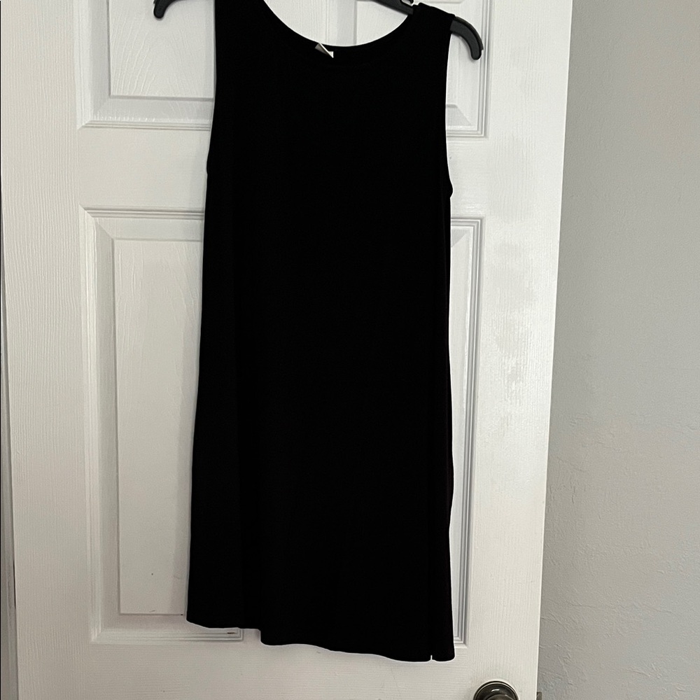 Sleeveless Black Mini Shift Dress